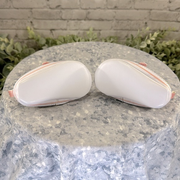 Carter’s Pink & Silver Glitter Mary Jane Comfy Flats Baby Girl 0-3 months✨NWOT✨ - Picture 7 of 9